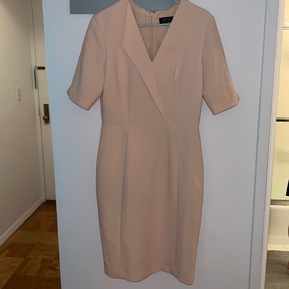 Tahari - 3/4 sleeve light pink dress - size 6